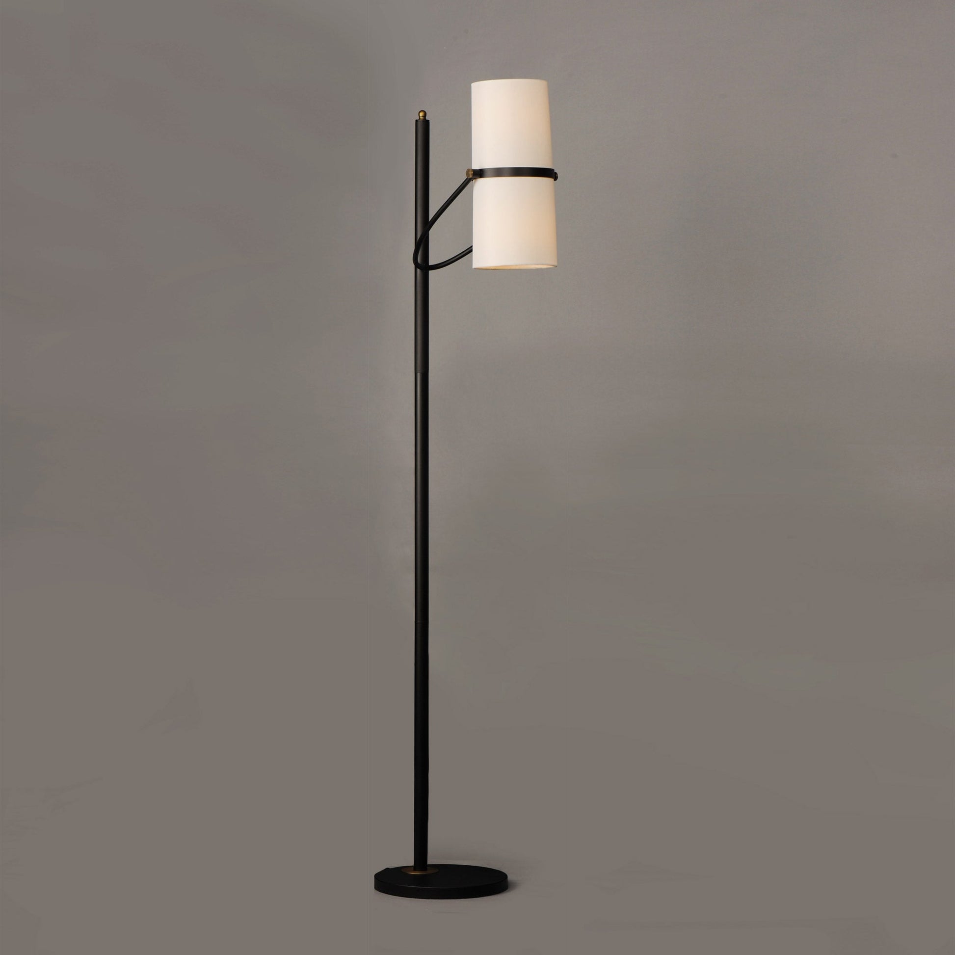 Oscar Floor Lamp in Detail.