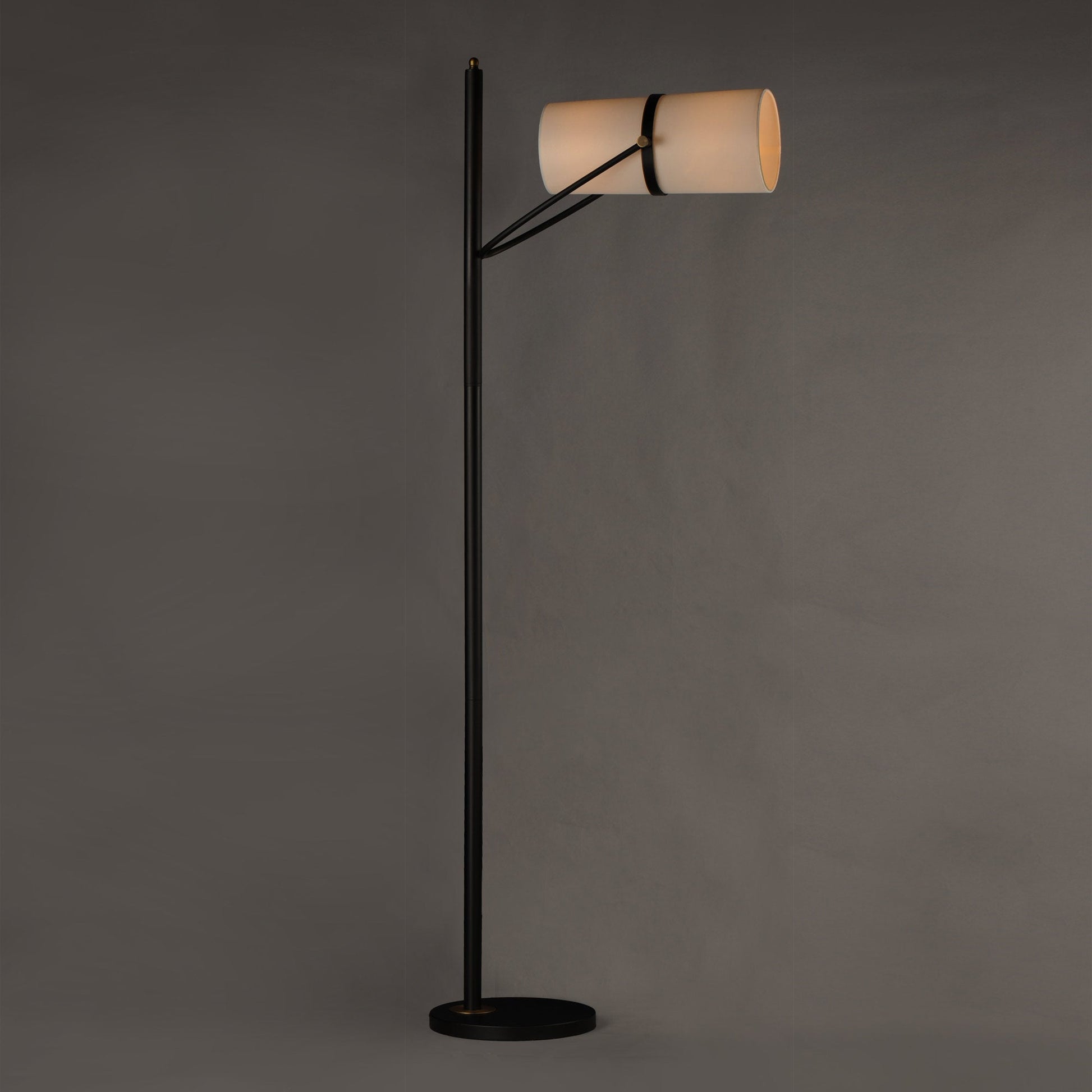 Oscar Floor Lamp in Detail.