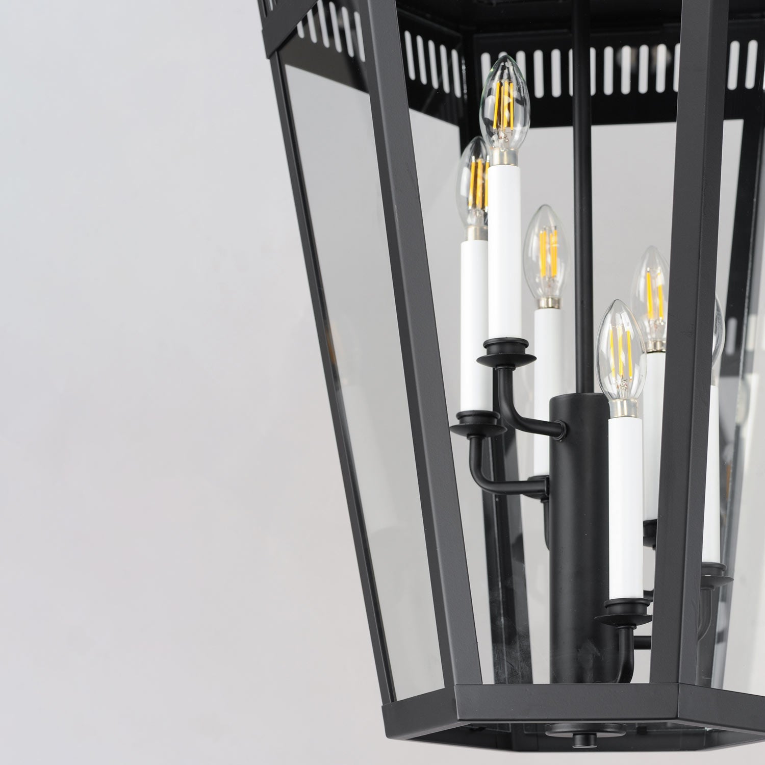 Oxford Outdoor Pendant Light in Detail.