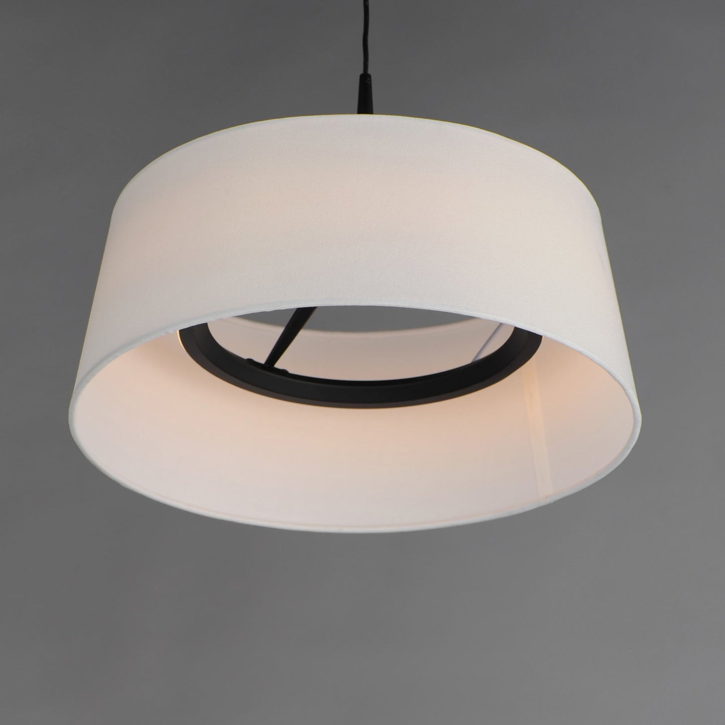 Paramount LED Pendant Light in Detail.