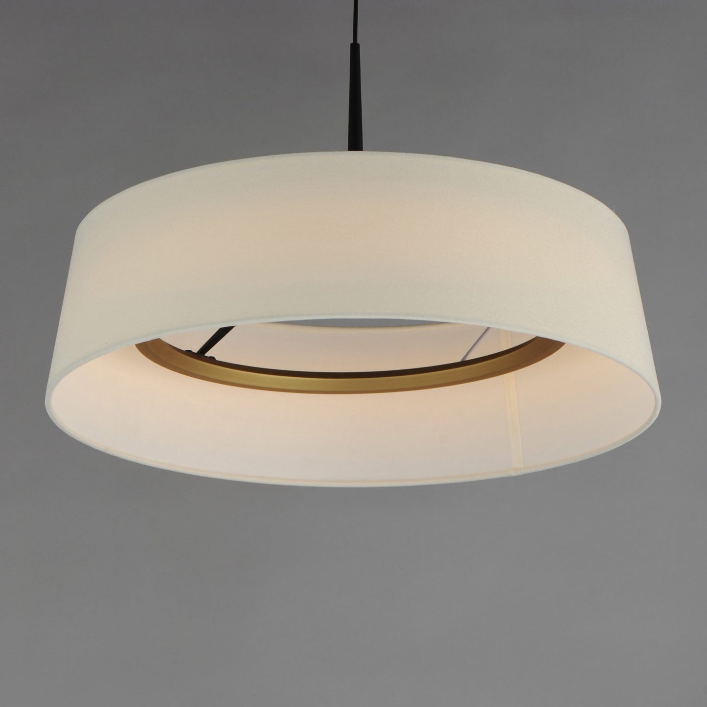 Paramount LED Pendant Light in Detail.