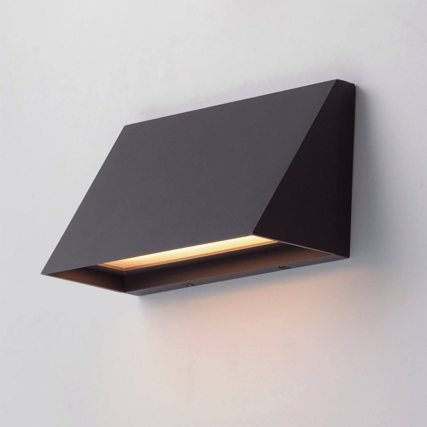 Pathfinder Wide Outdoor LED Wall Light in Detail.
