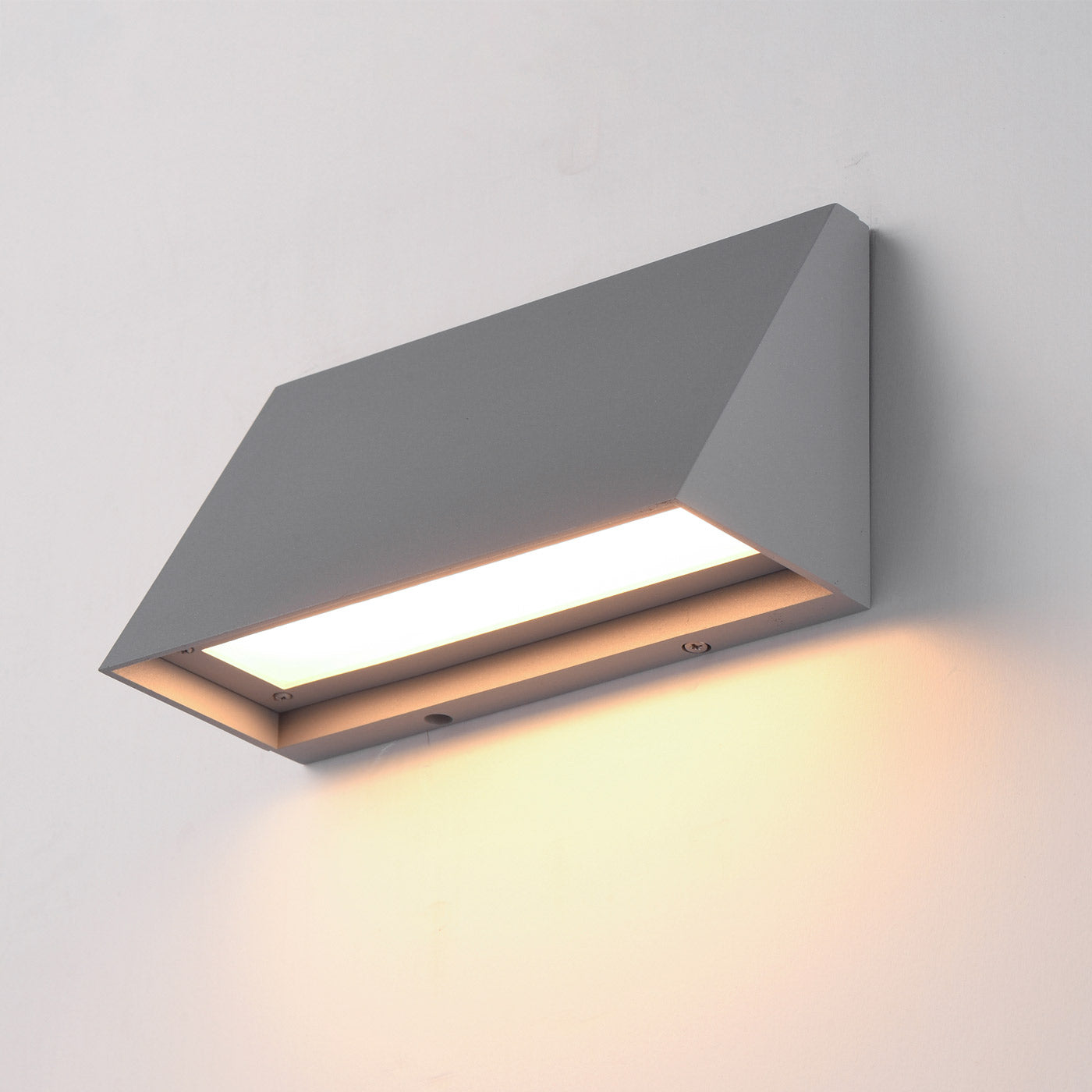 Pathfinder Wide Outdoor LED Wall Light in Detail.