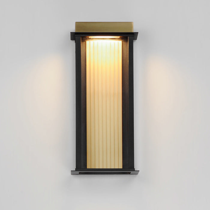 Rincon Outdoor LED Wall Light in Detail.