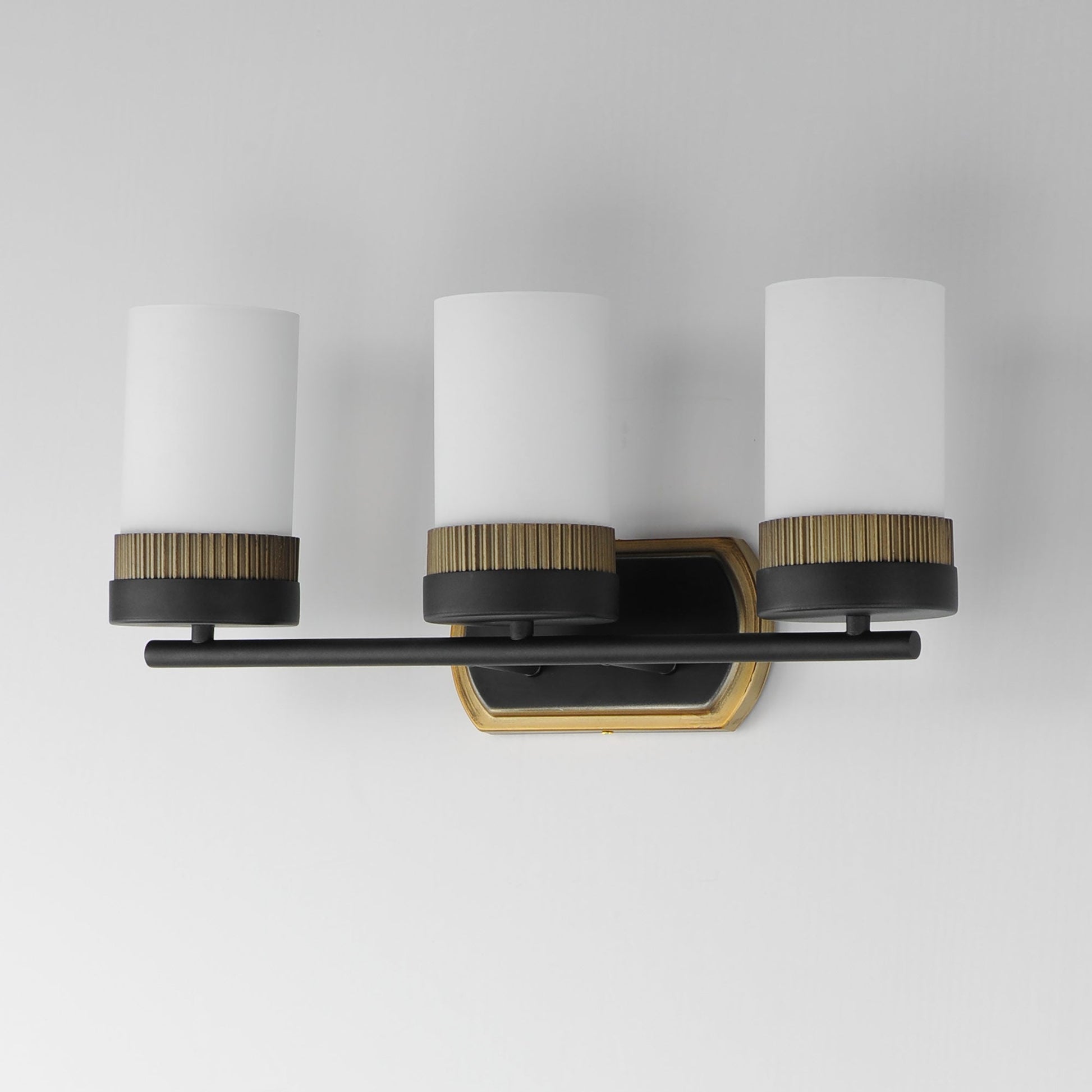 Ruffles Bath Vanity Light in Detail.