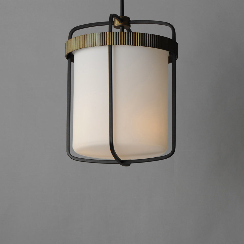 Ruffles Pendant Light in Detail.