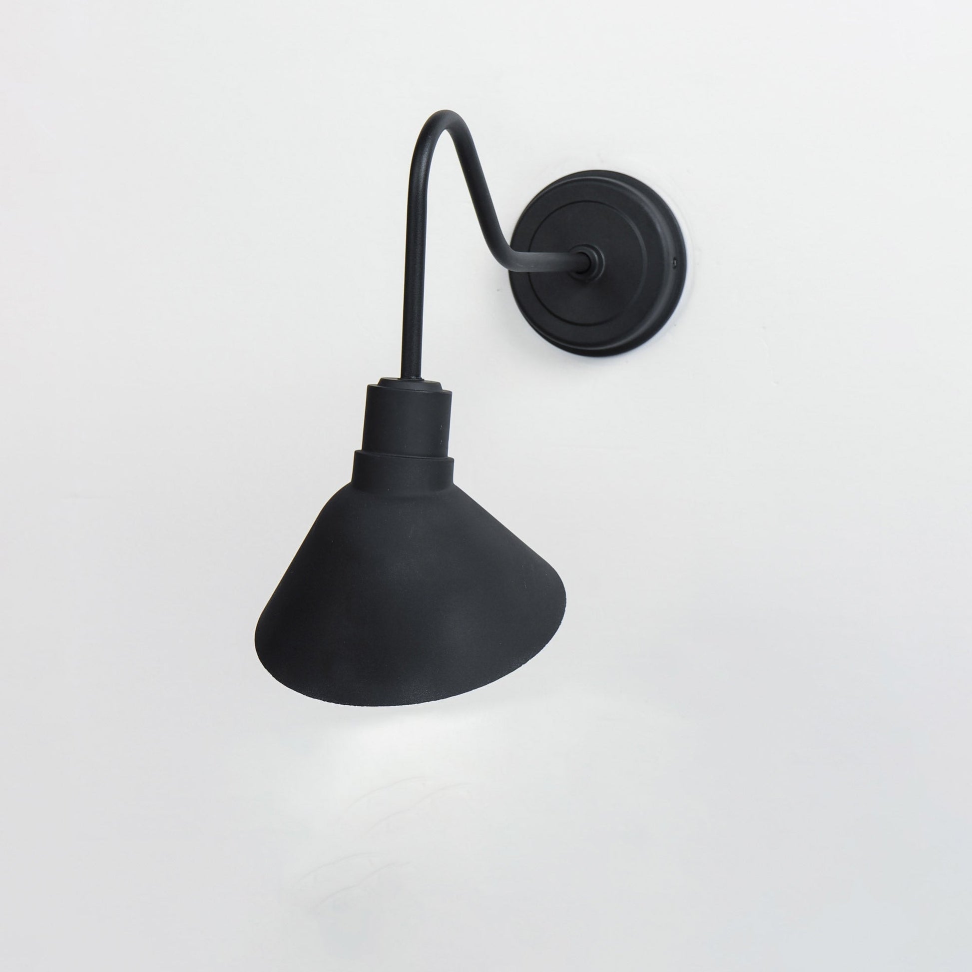 Signlite Outdoor Wall Light in Detail.
