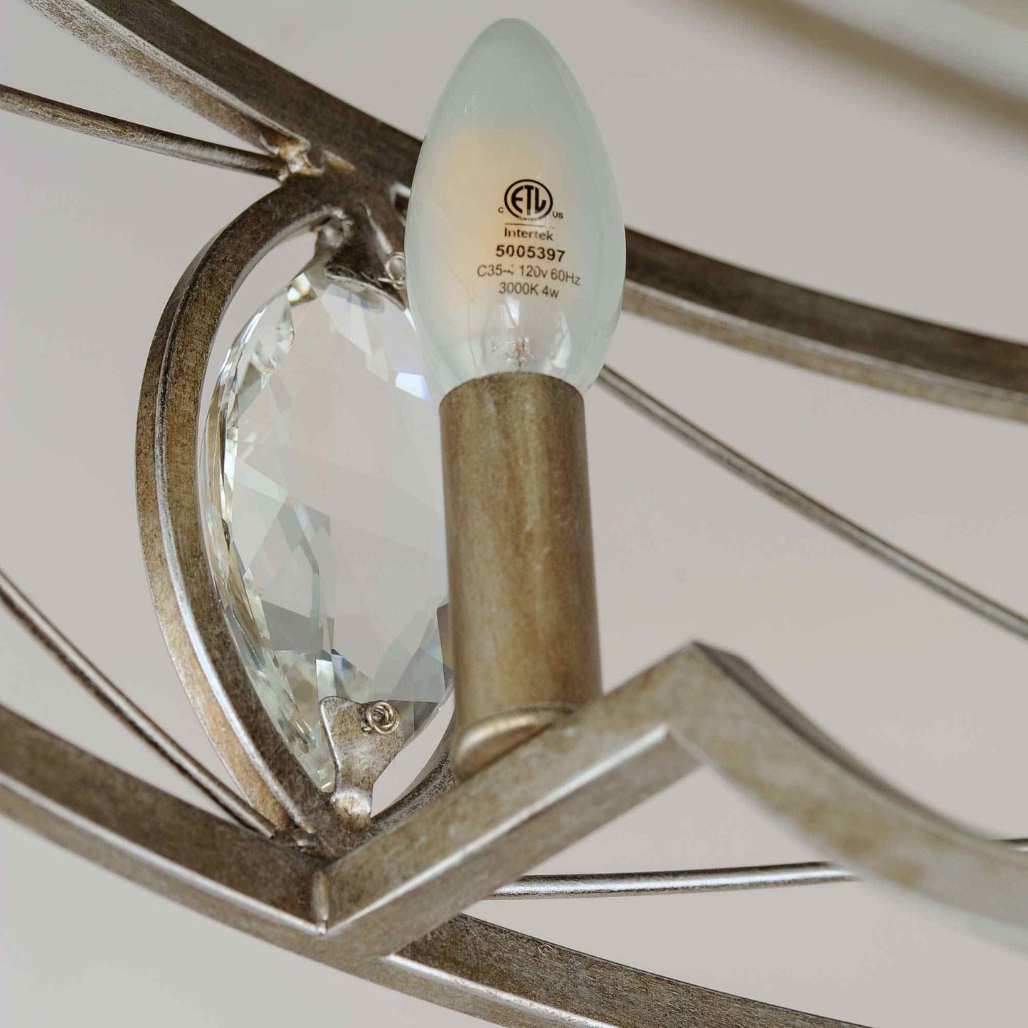 Solitaire Ceiling Fan in Detail.