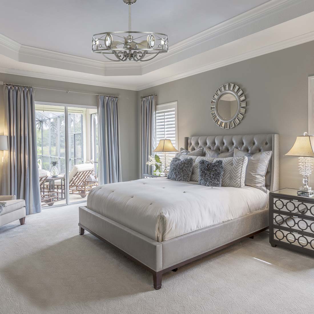 Solitaire Ceiling Fan in bedroom.