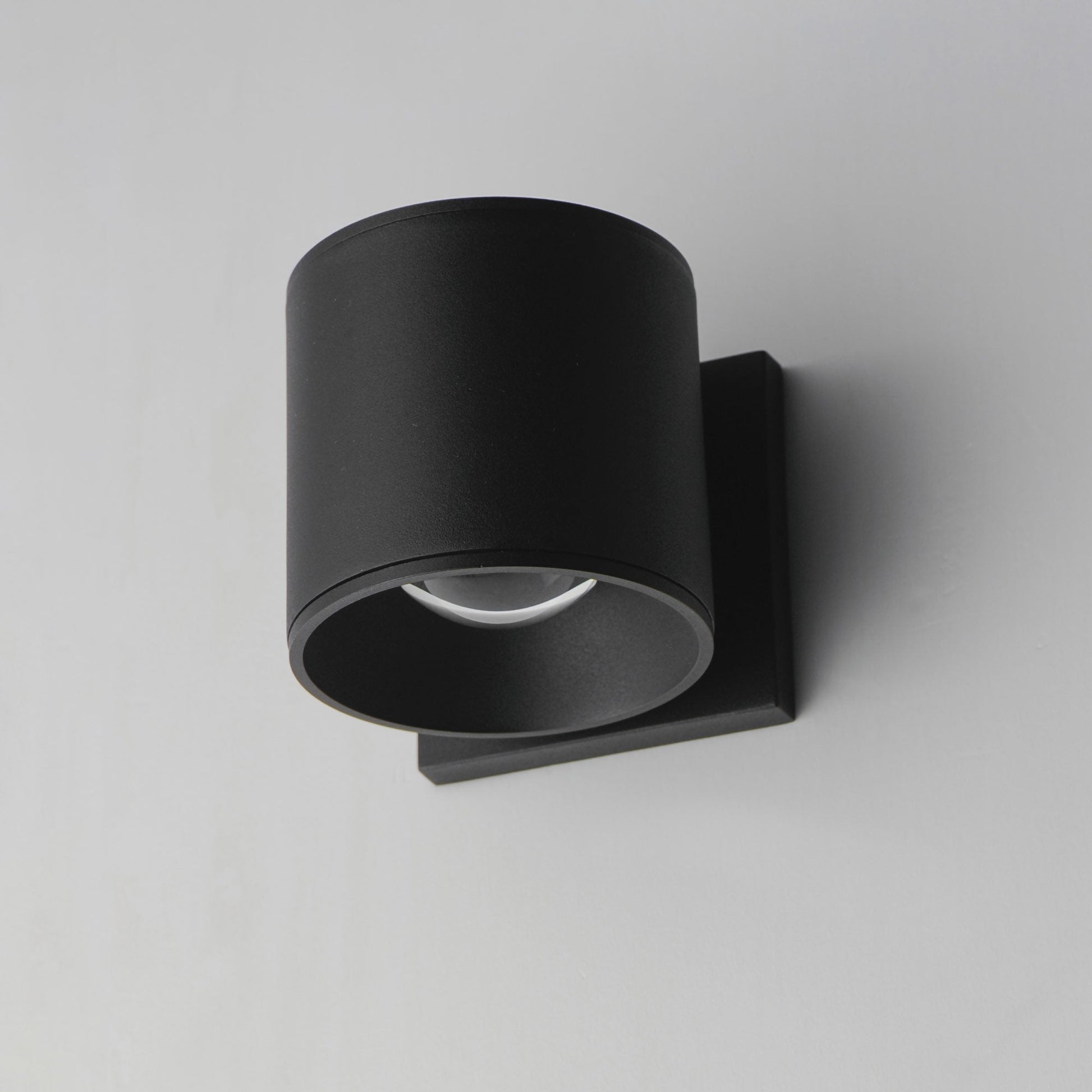 Stout Outdoor LED Wall Light in Detail.