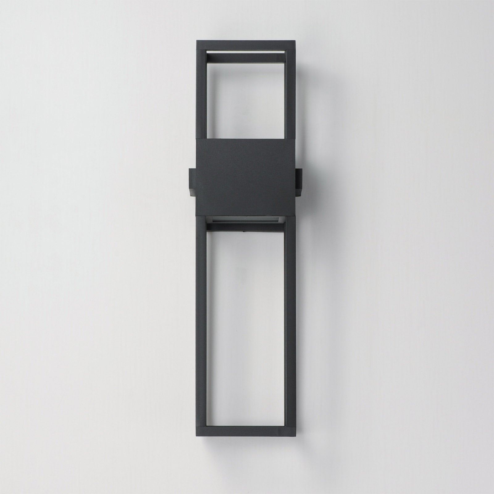 Strand VX Outdoor LED Wall Light in Detail.