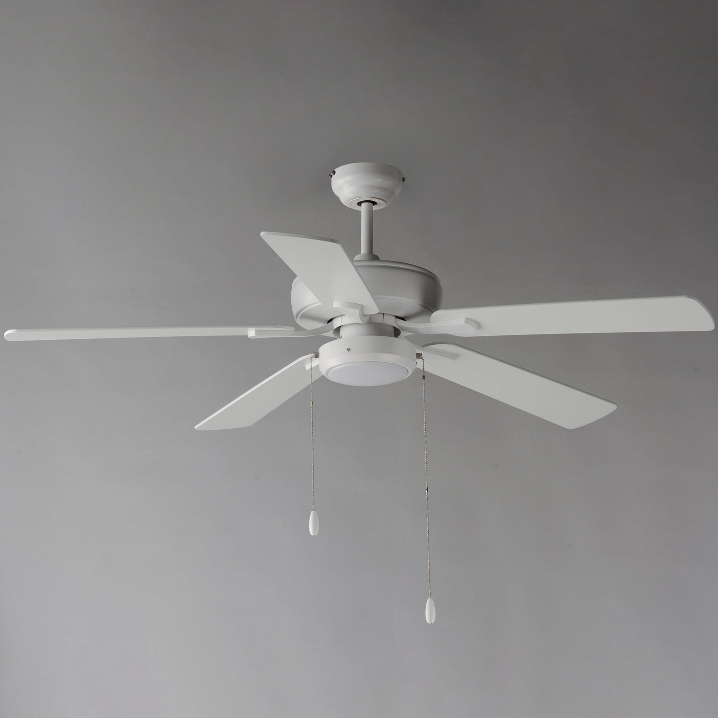 Super-Max LED Ceiling Fan in Detail.