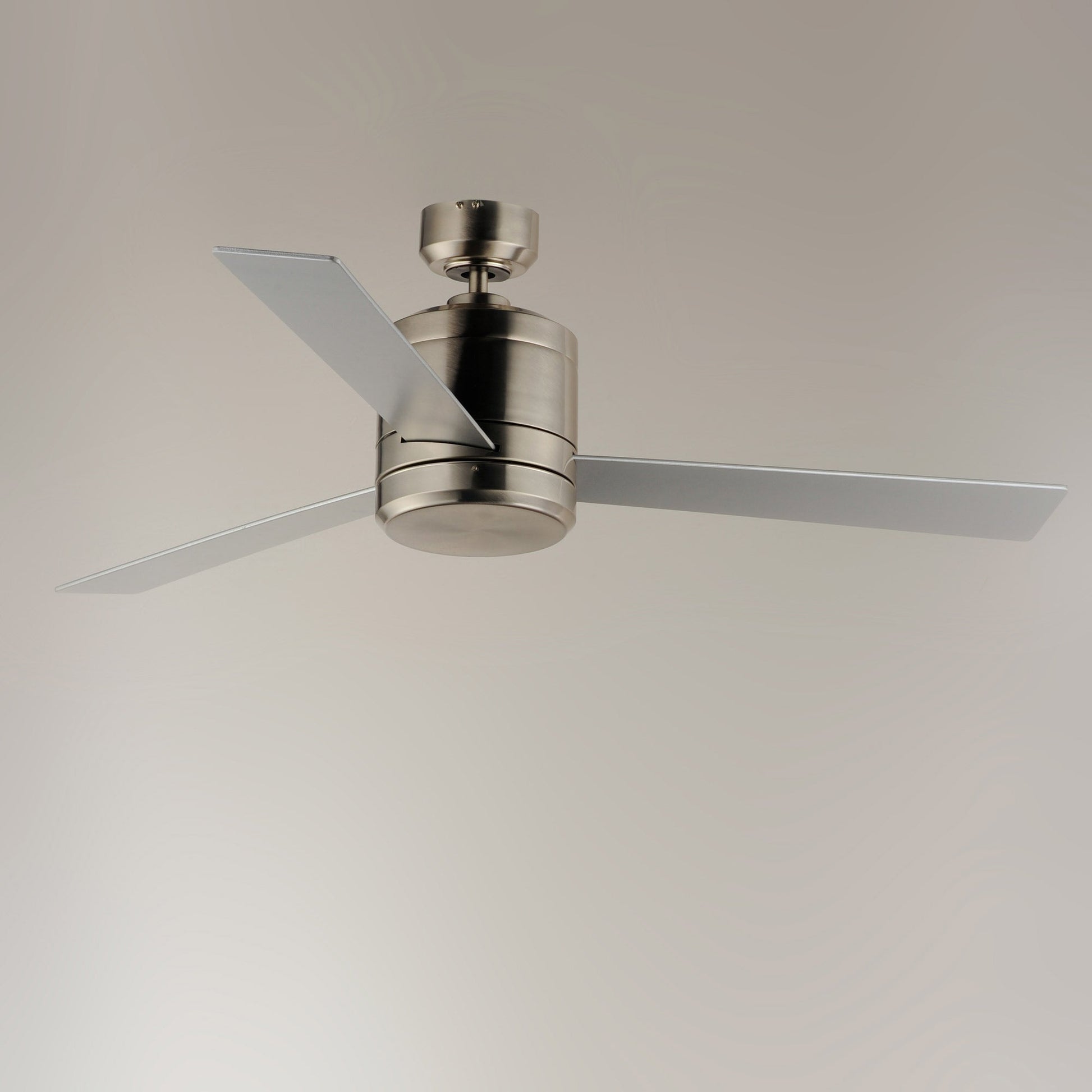 Tanker Outdoor Ceiling Fan in Detail.