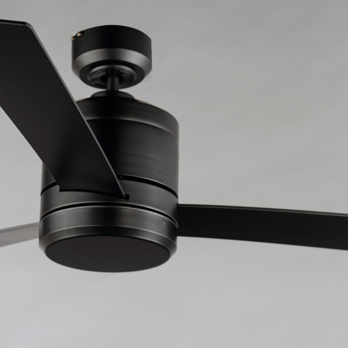 Tanker Outdoor Ceiling Fan in Detail.