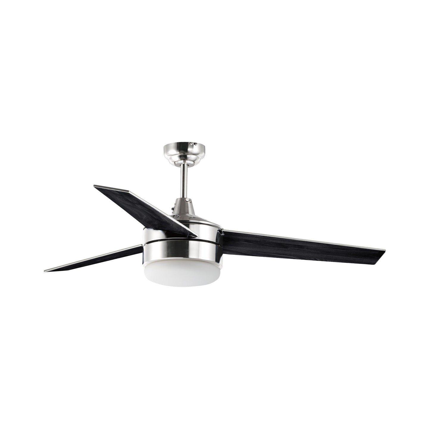 Trio Ceiling Fan in Detail.