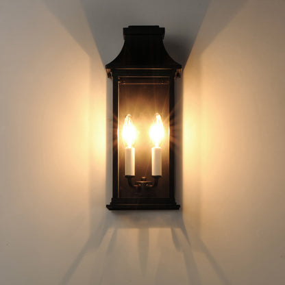 Vicksburg Outdoor Pocket Wall Light in Detail.