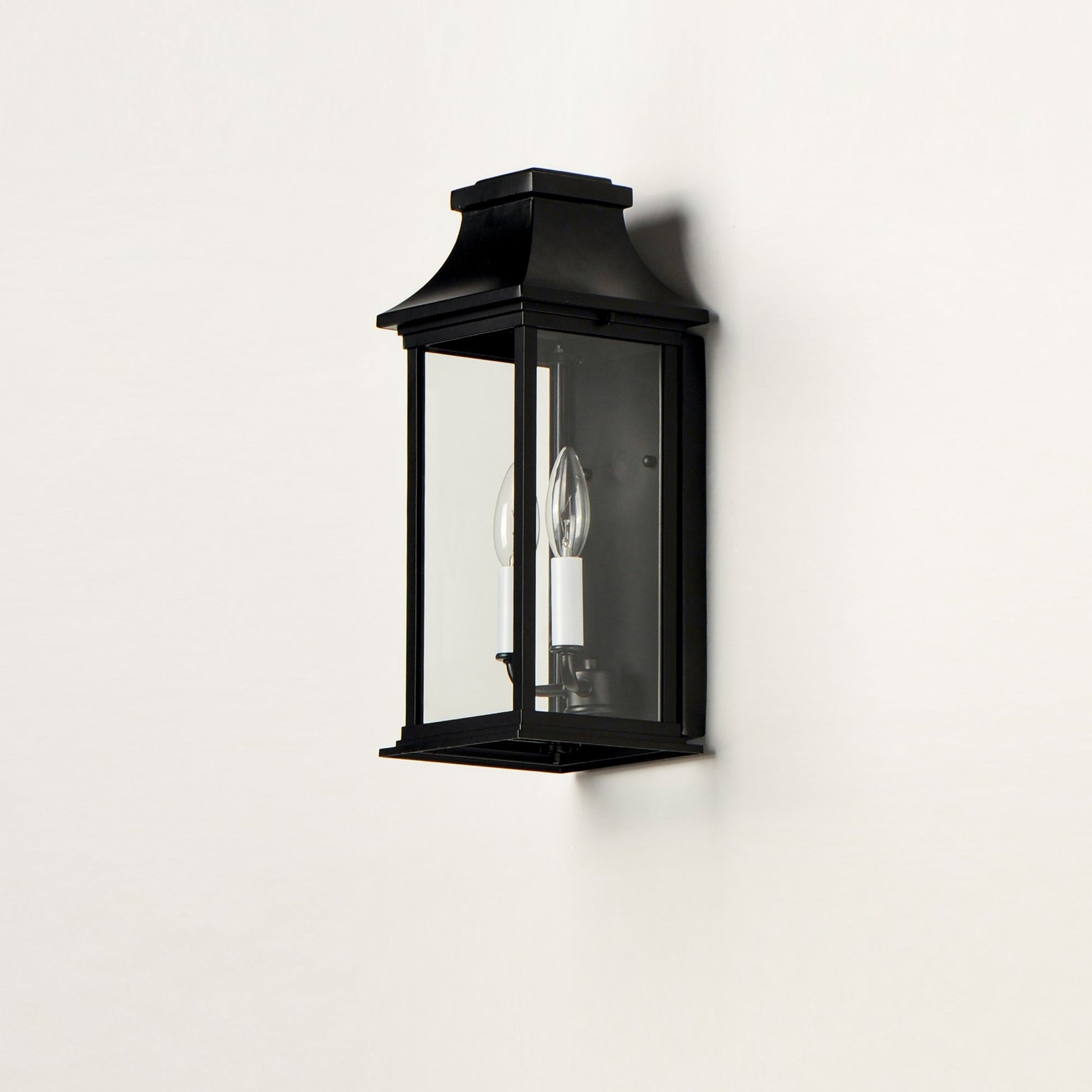 Vicksburg Outdoor Pocket Wall Light in Detail.