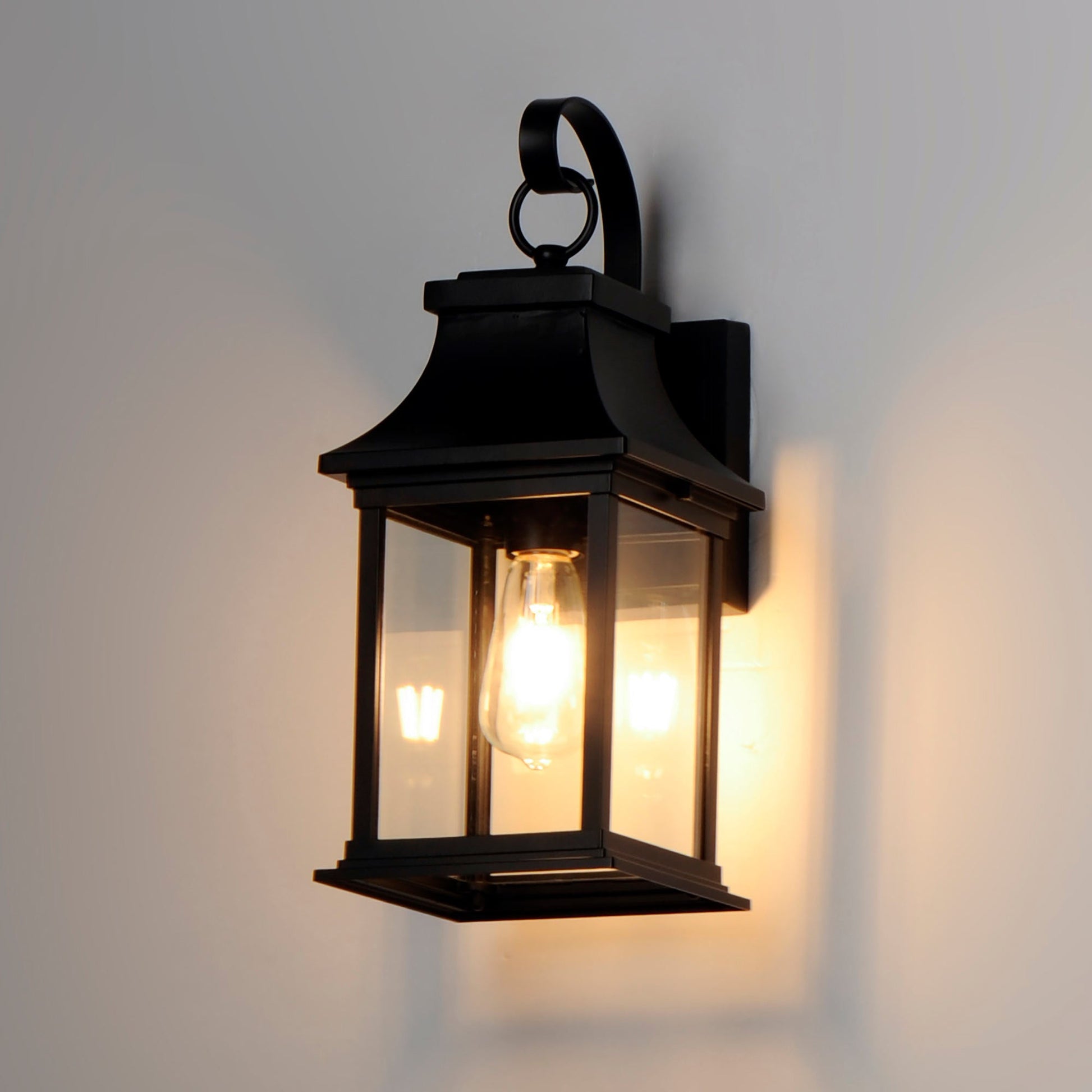 Vicksburg Outdoor Wall Light in Detail.