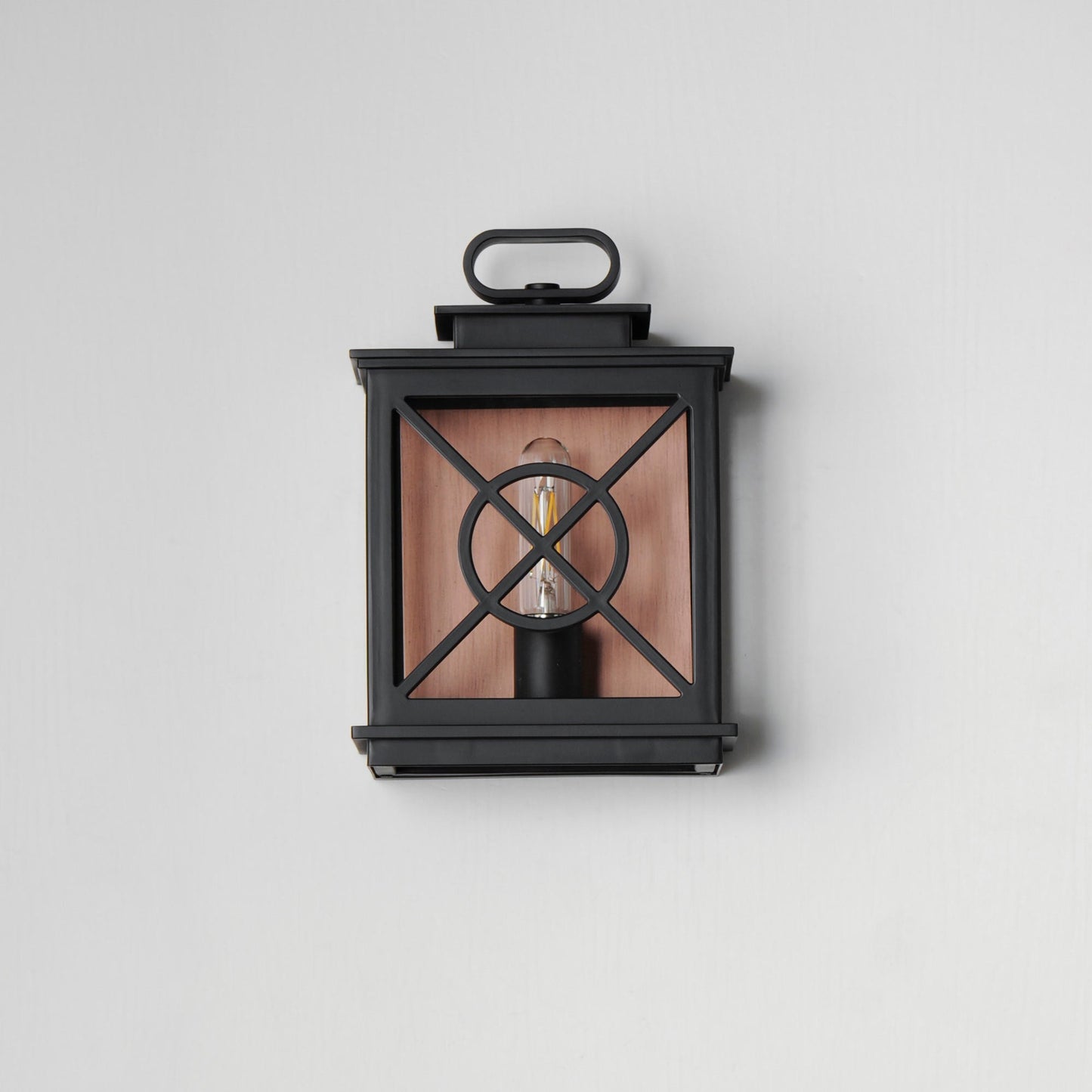 Yorktown Outdoor Pocket Wall Light in Detail.