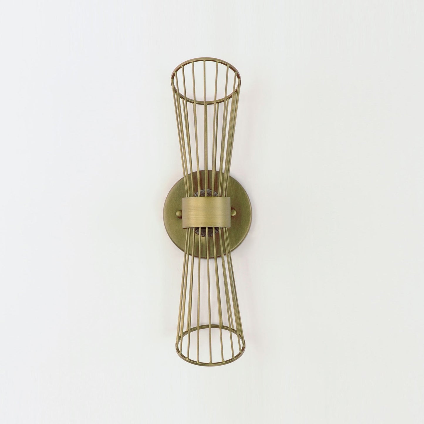 Zeta LED Wall Light in Detail.