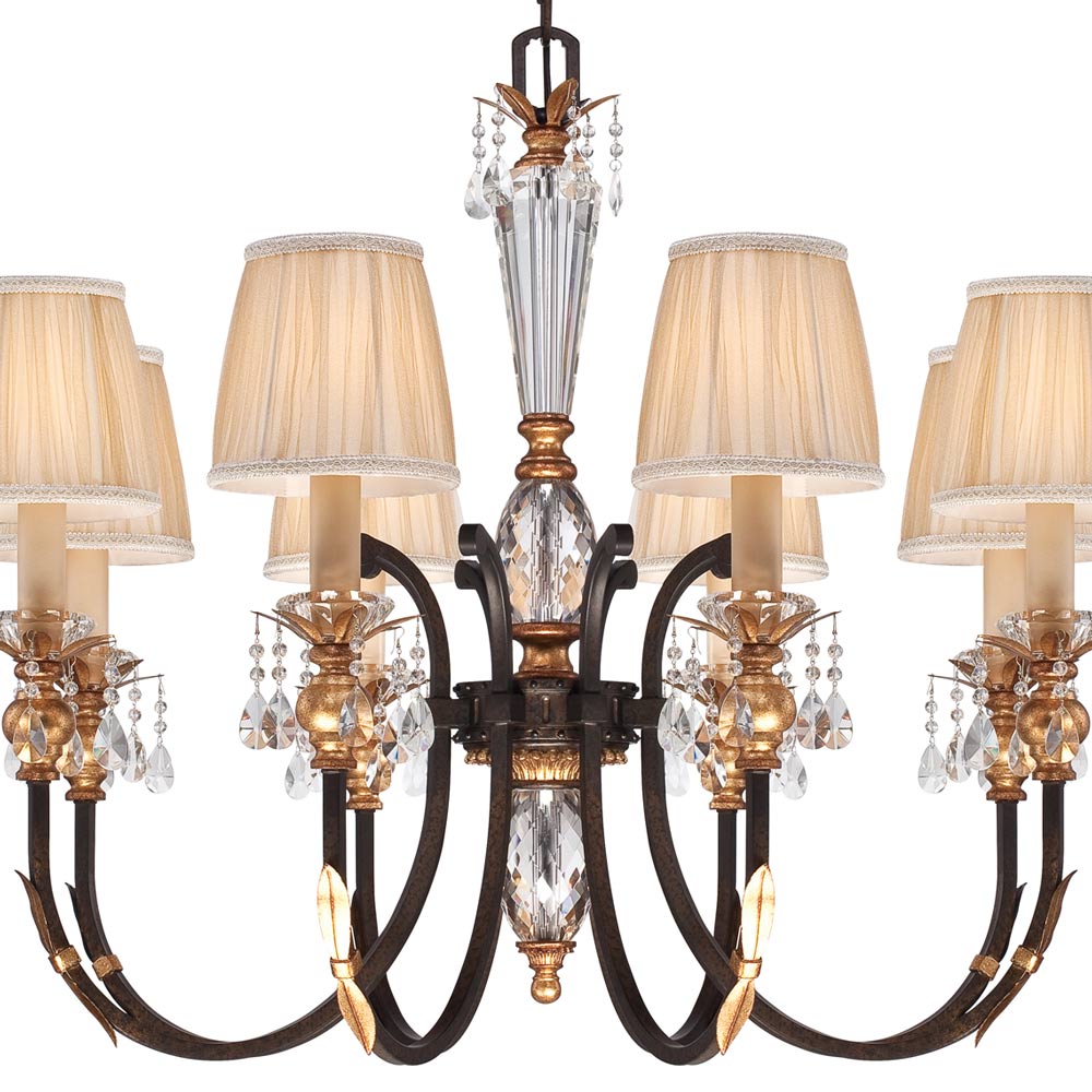 Bella Cristallo Chandelier in Detail.
