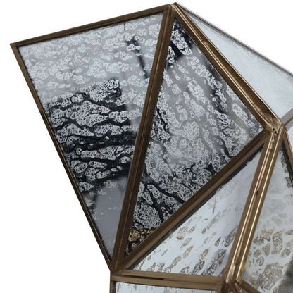 Geo-Gem Wall Light in Detail.