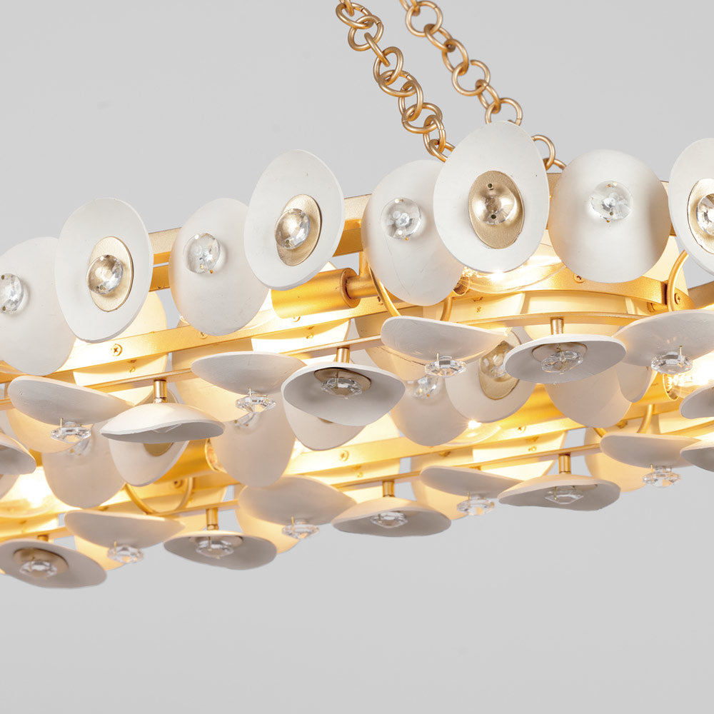 Niu Linear Pendant Light in Detail.