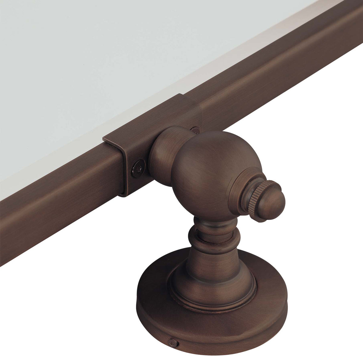 Pivoting Mirrors Rectangle Wall Mirror in Detail.