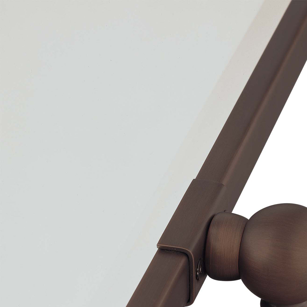 Pivoting Mirrors Rectangle Wall Mirror in Detail.