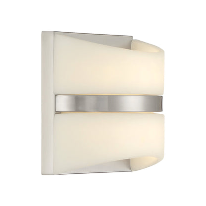 Velaux LED Wall Light in Detail.