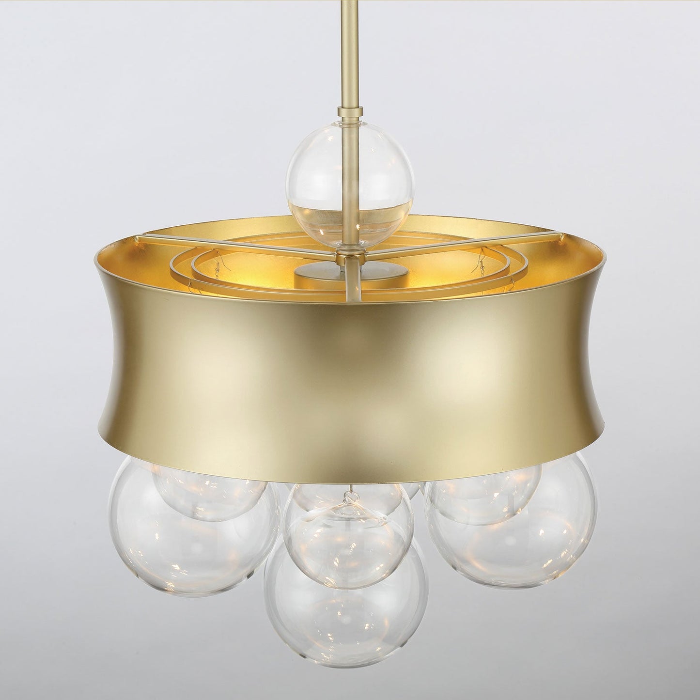 Verdi Pendant Light in Detail.