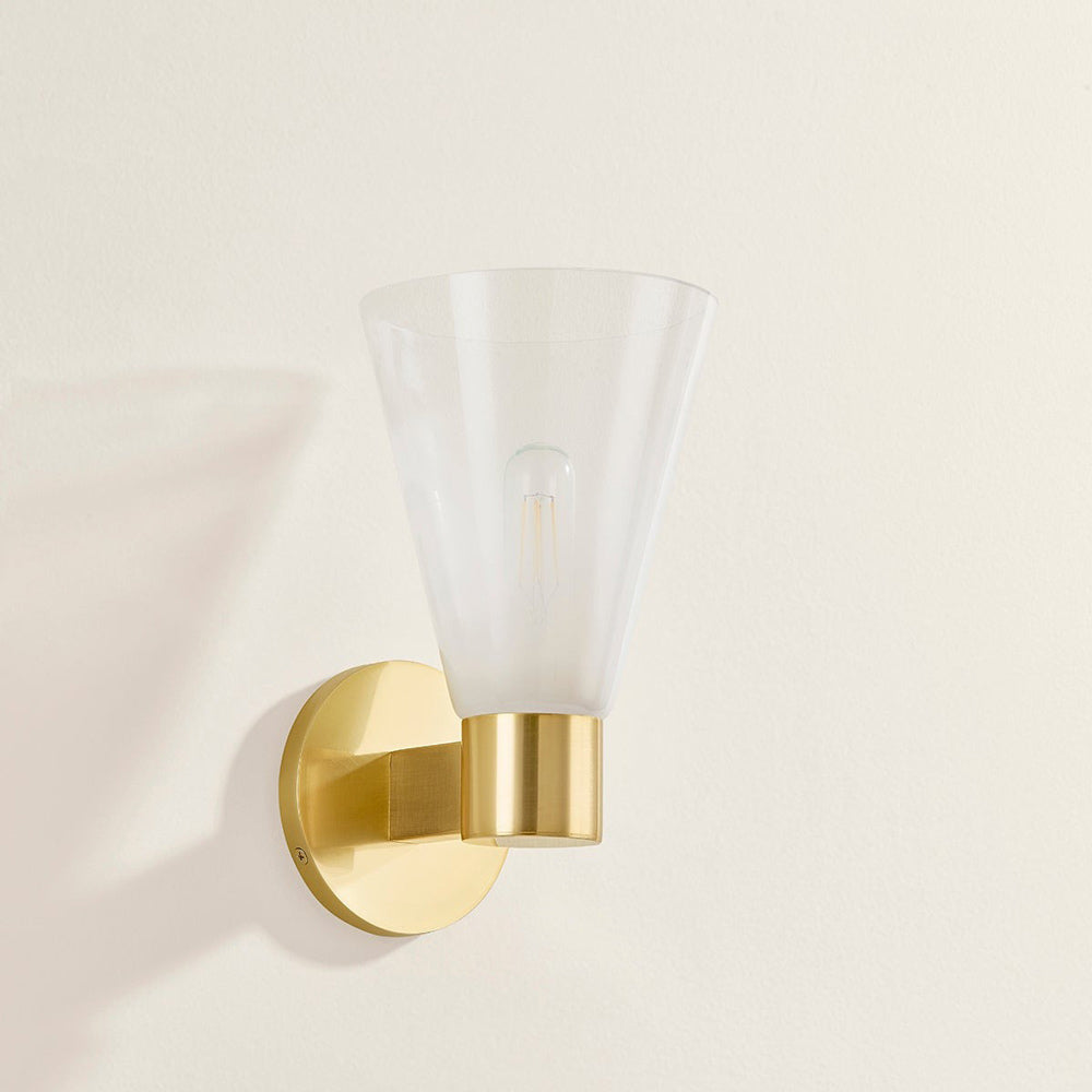Alma Single Wall Light in Detail.