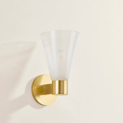 Alma Single Wall Light in Detail.