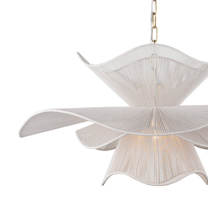 Amanda Chandelier in Detail.