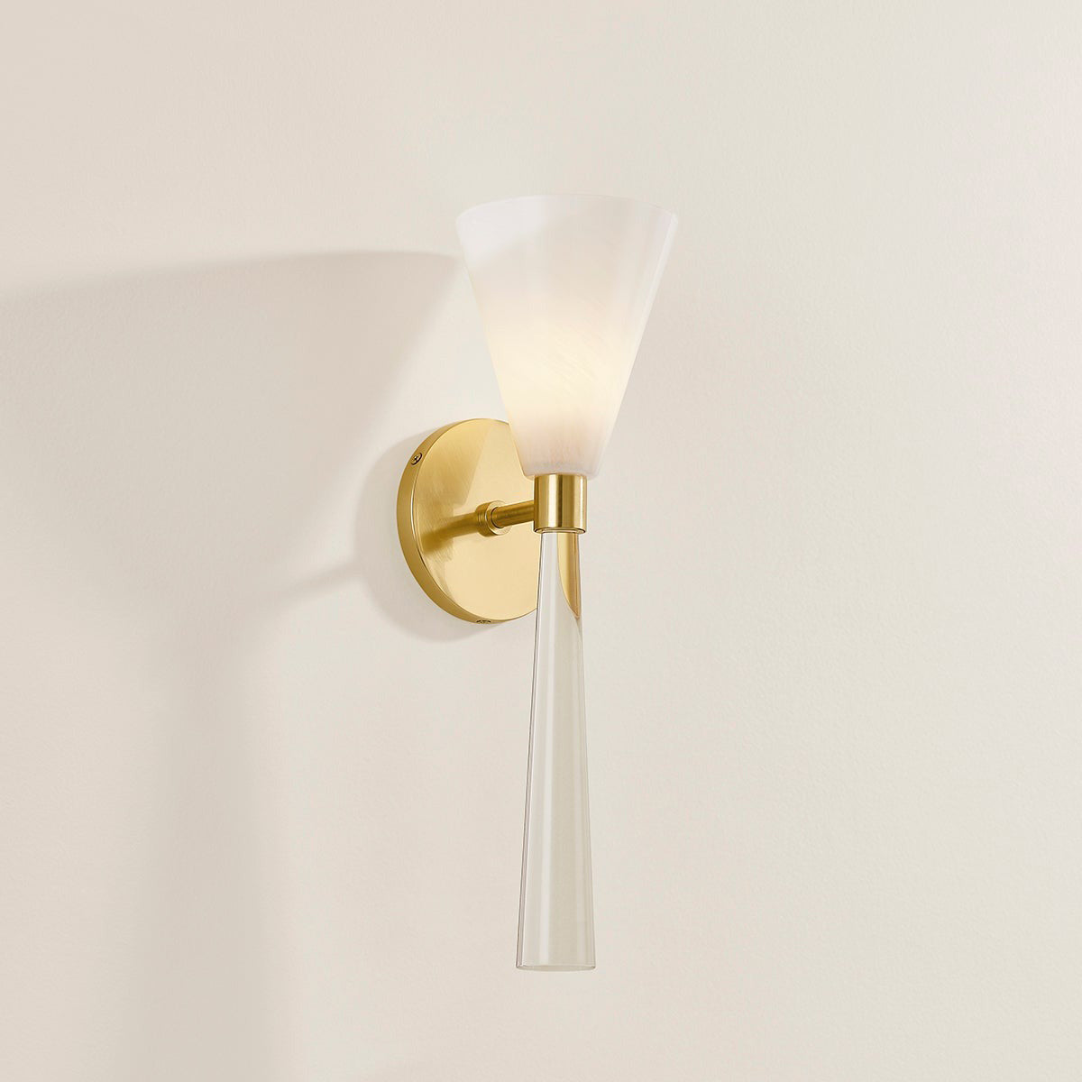Amara Wall Light in Detail.