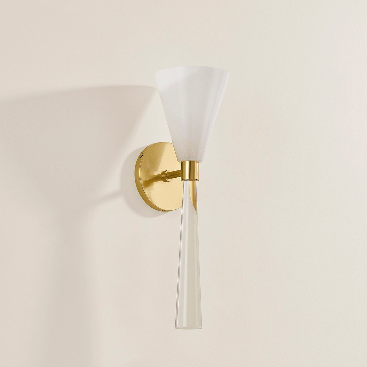 Amara Wall Light in Detail.