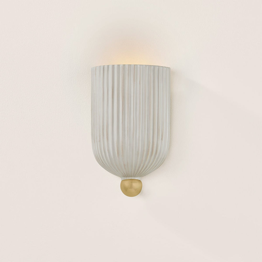 Amira Wall Light in Detail.