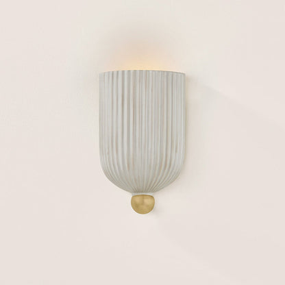 Amira Wall Light in Detail.