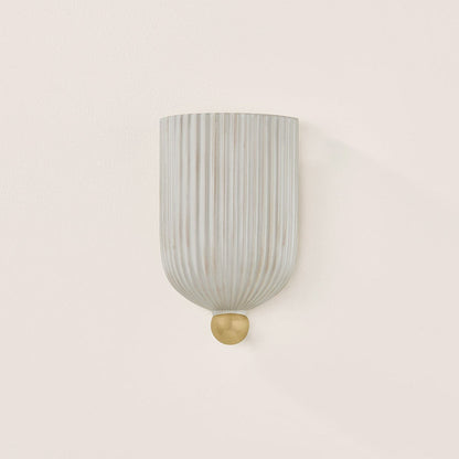 Amira Wall Light in Detail.