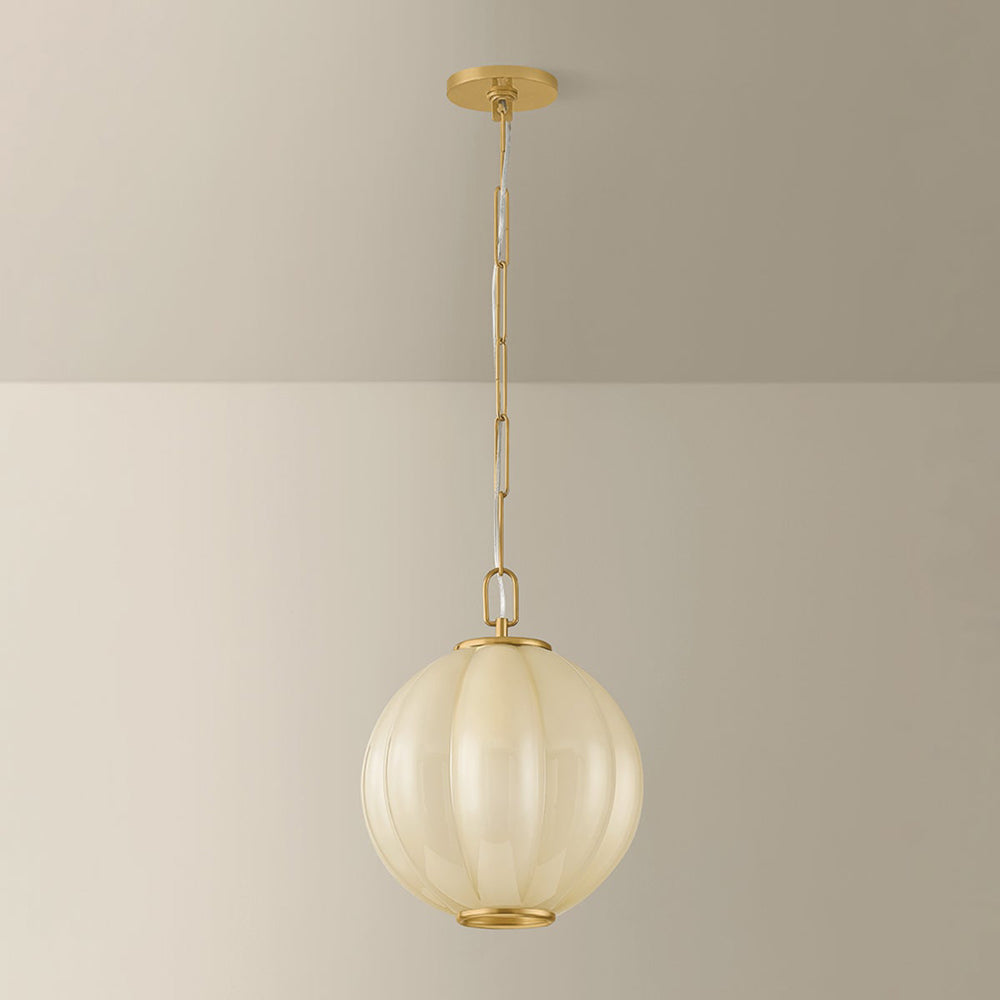 Bernadine Pendant Light in Detail.