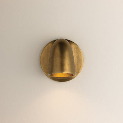 Canna Wall Light in Detail.
