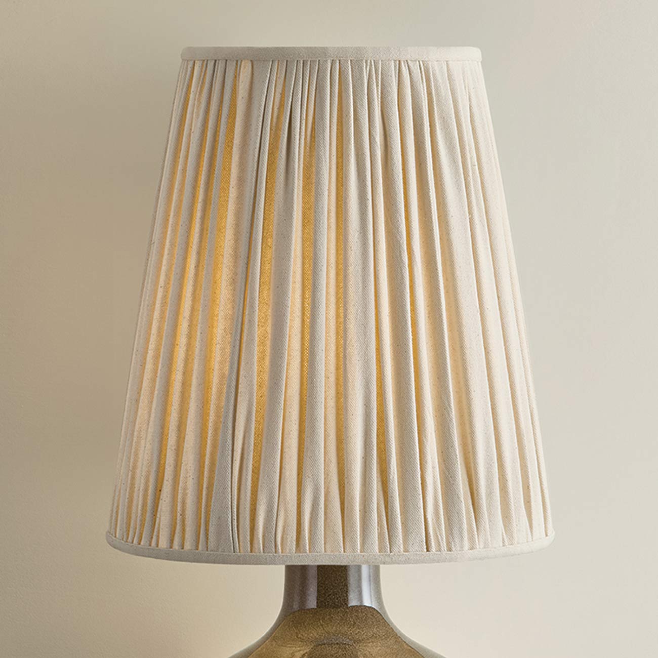 Clementine Table Lamp in Detail.