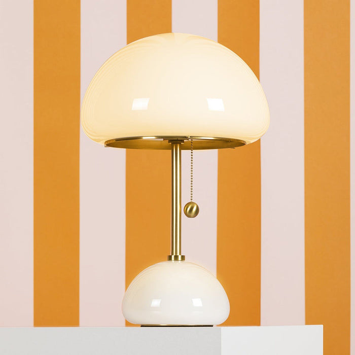 Cortney Table Lamp in Detail.
