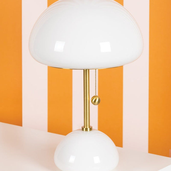 Cortney Table Lamp in Detail.