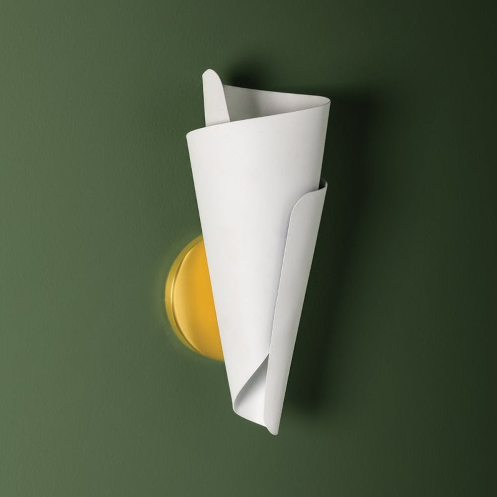 Davina Wall Light in Detail.