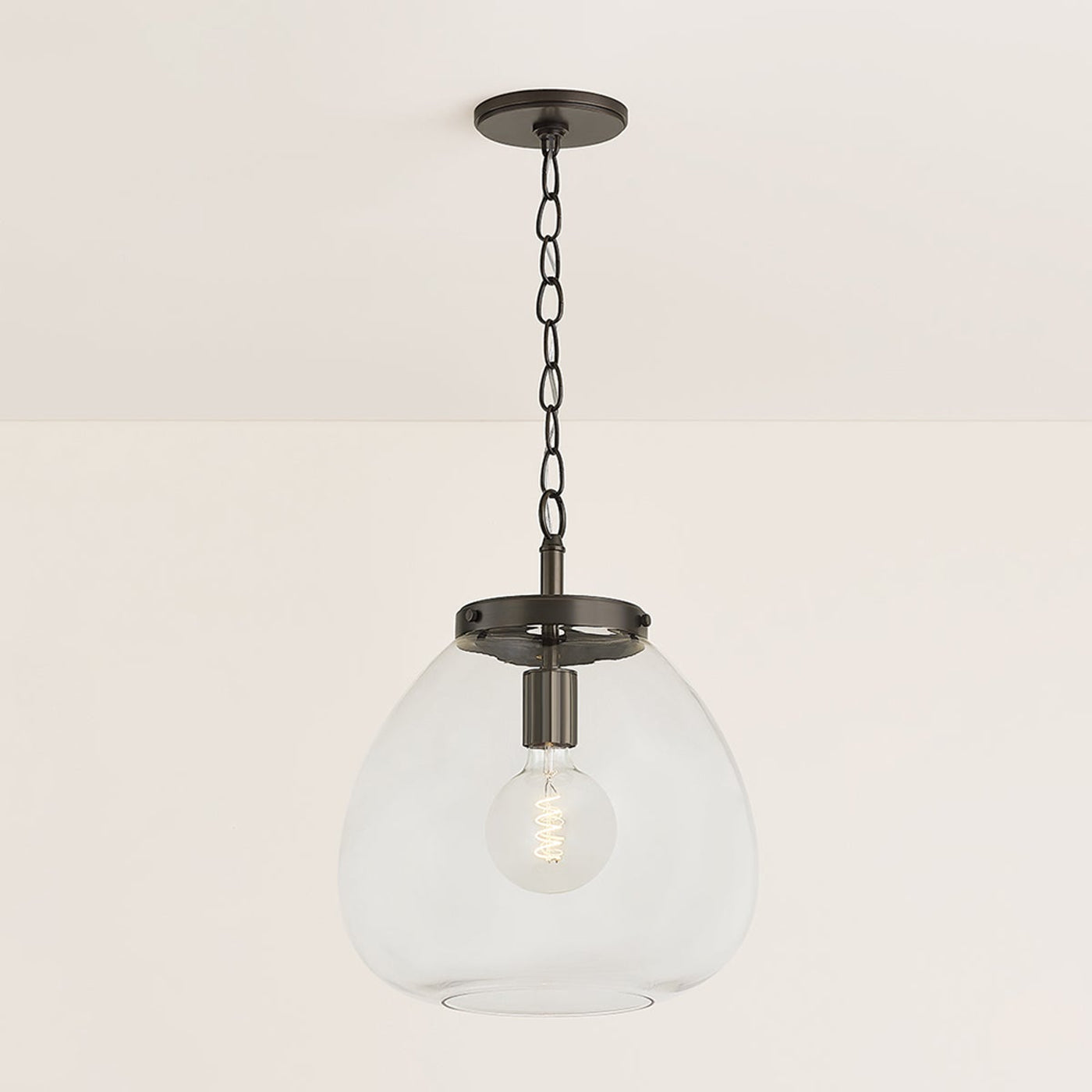 Della H997701 Pendant Light in Detail.