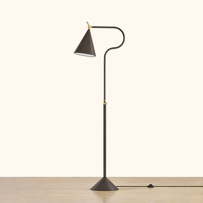 Harriet Floor Lamp in Detail.