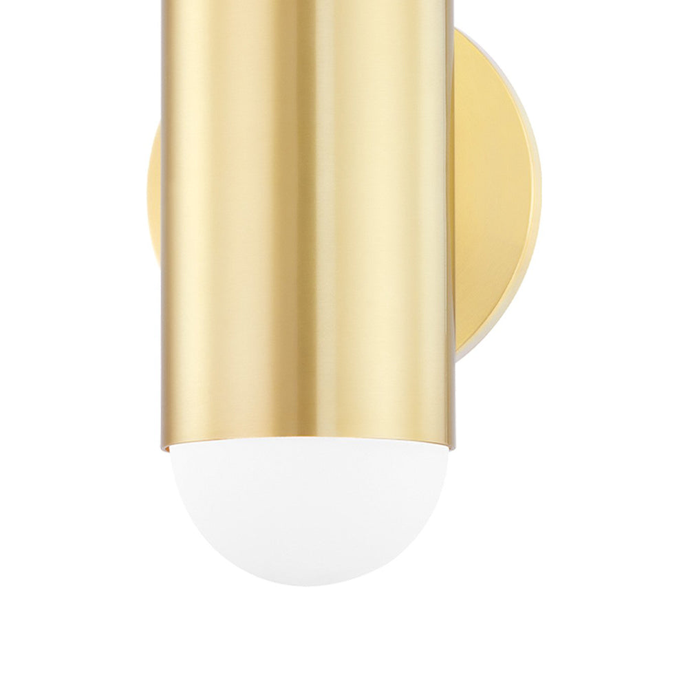 Kira Wall Light in Detail.