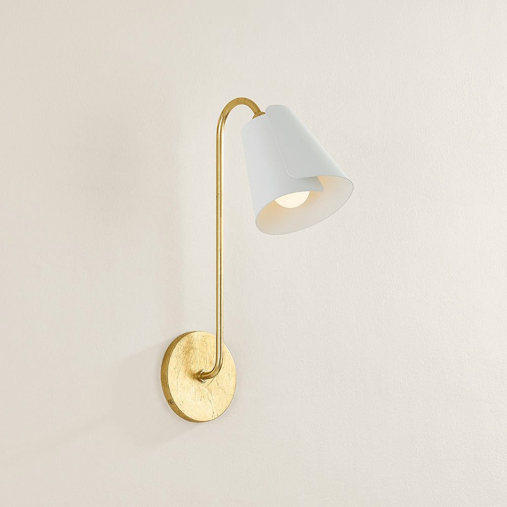 Lila Wall Light in Detail.