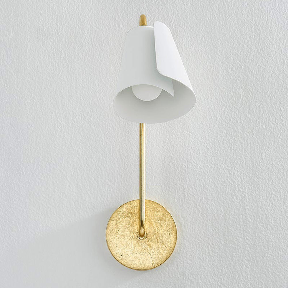 Lila Wall Light in Detail.